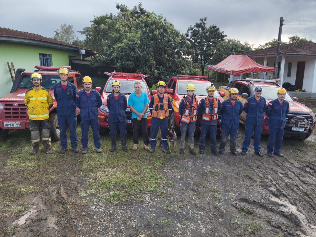Apesar de varreduras terrestres, aéreas e com cão de busca, idoso de 69 anos não foi localizado.