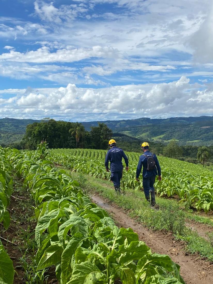 Equipes do Corpo de Bombeiros de SC percorreram áreas próximas e utilizaram drone térmico, mas buscas terminaram sem êxito.