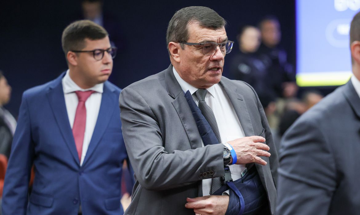 Ex-ministro da Defesa recorre contra condenação na ação do golpe