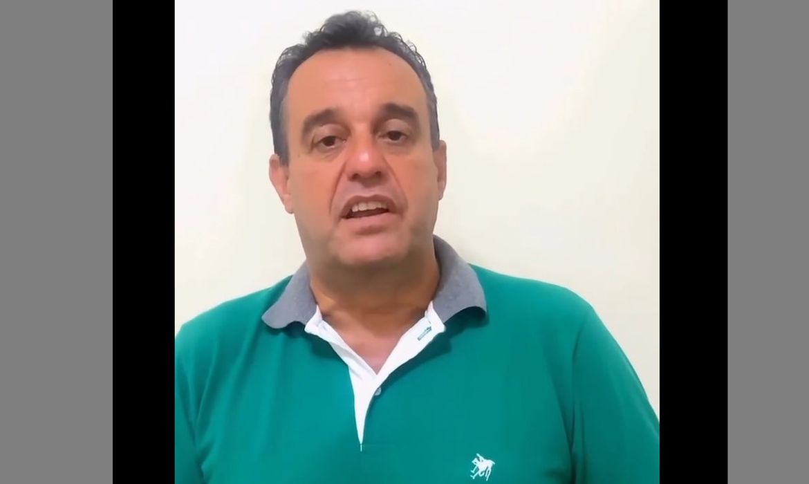 Vereador é preso em operação de combate a barricadas no Grande Rio