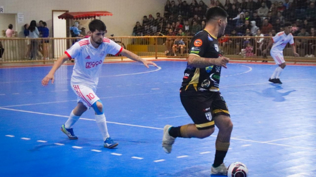 Final da SuperCopa de Futsal; confronto que reúne os campeões das duas principais competições do município.


