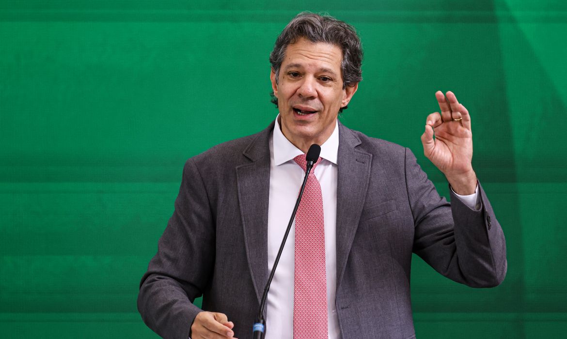 Haddad diz que governo deverá registrar menor inflação da história