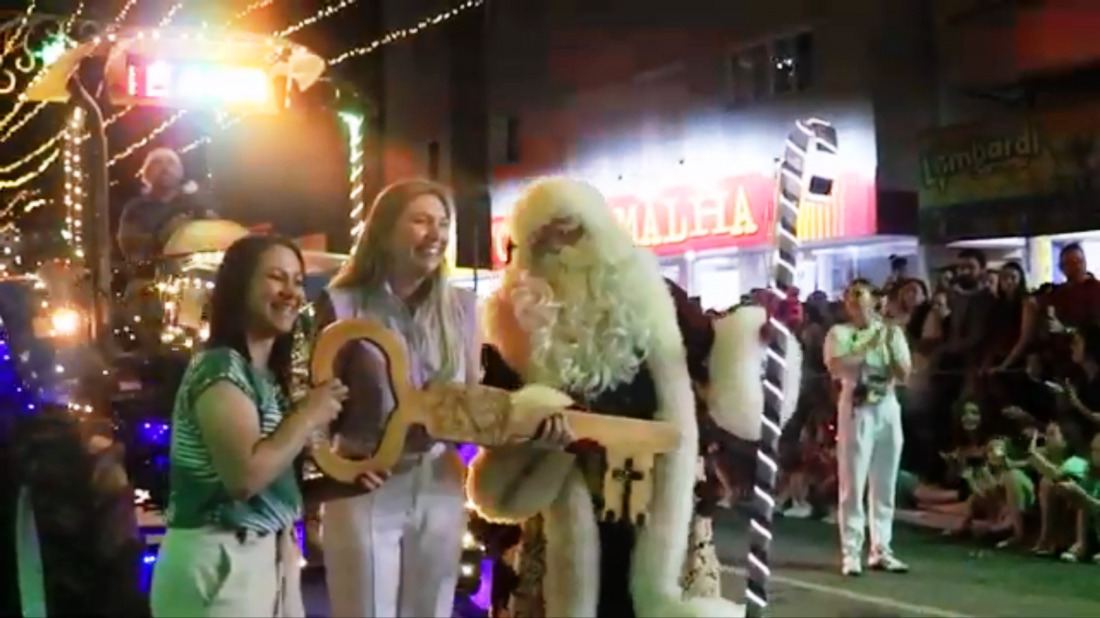Entrega da chave da Cidade ao Papai Noel