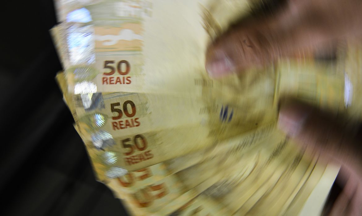 CAE do Senado aprova marco legal do Sistema de Pagamentos Brasileiro