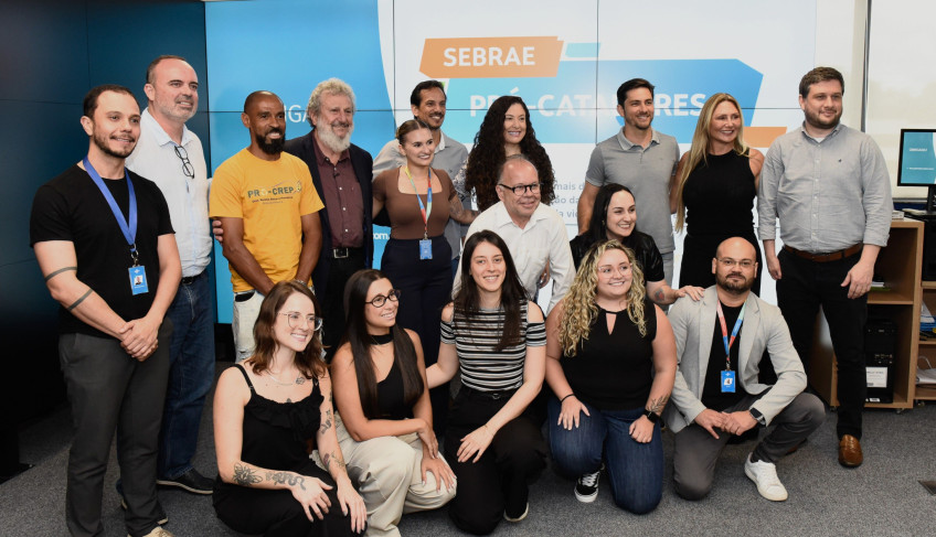 Sebrae/SC formaliza parceria para fortalecer catadores de recicláveis no estado