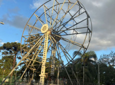 Roda-gigante abre nesta segunda-feira em Canoinhas.