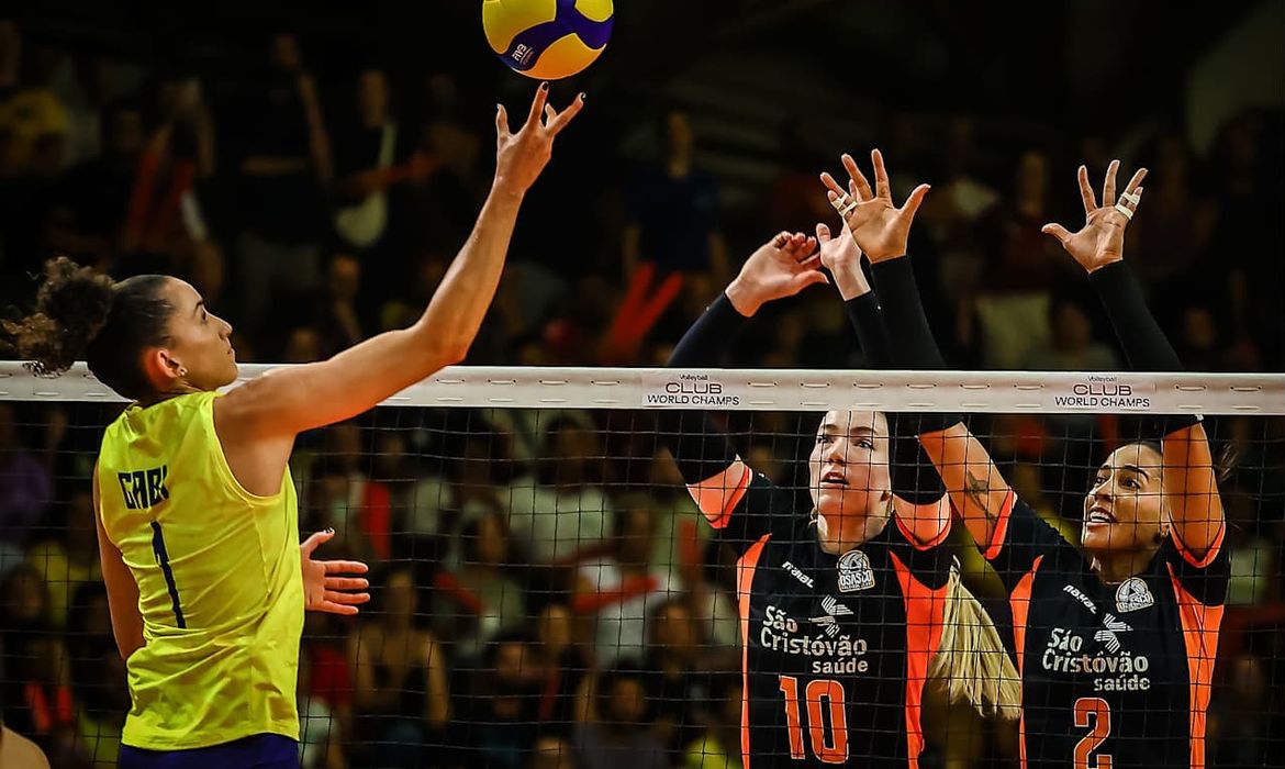 Osasco e Praia perdem e decidem 3º lugar no Mundial de vôlei feminino