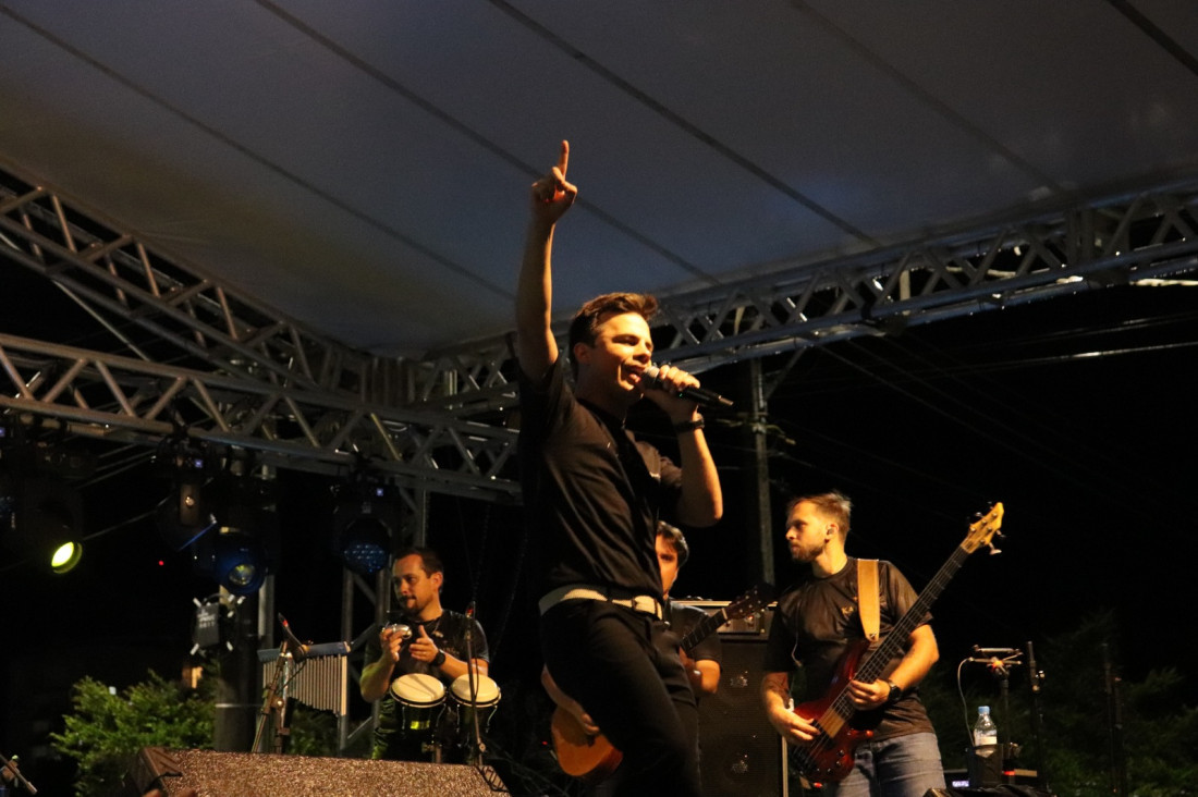 Show Danilo Dyba em Canoinhas emocionou o público