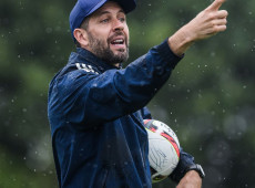 Internacional anuncia a contrata&ccedil;&atilde;o do uruguaio Paulo Pezzolano