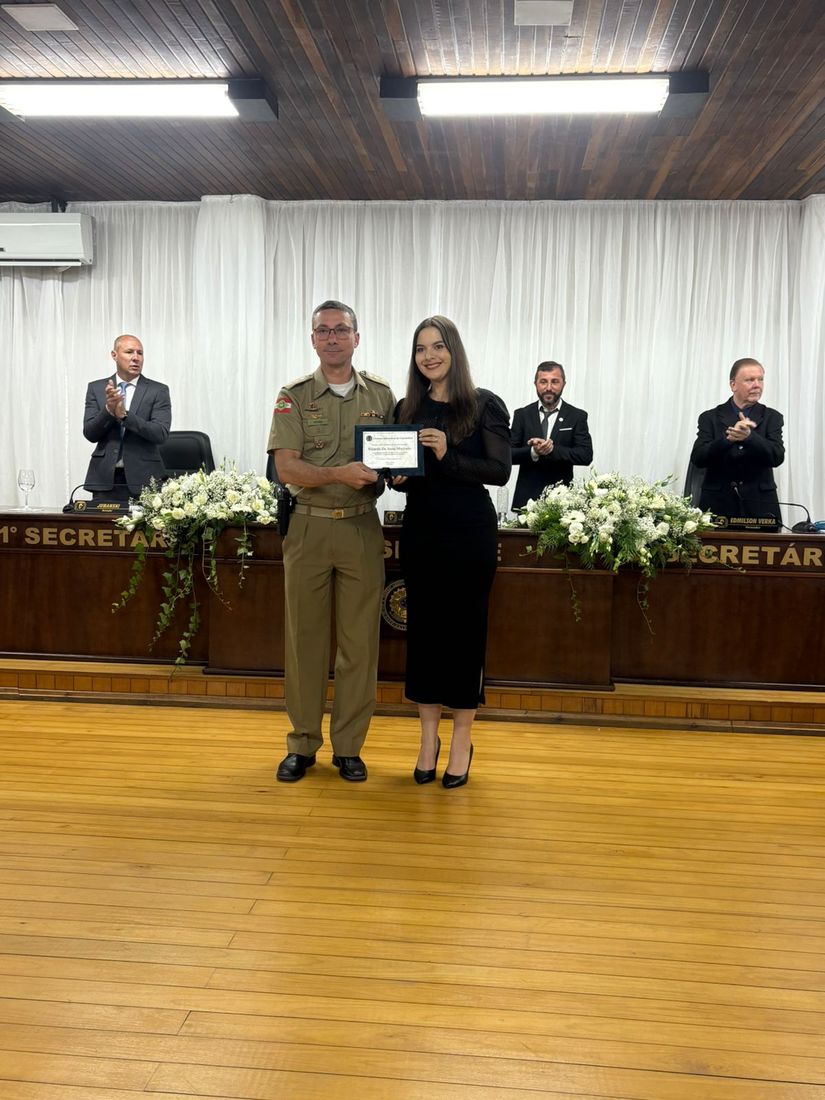 Tenente-Coronel Ricardo de Jesus Machado foi homenageado com o T&iacute;tulo de Cidad&atilde;o Honor&aacute;rio de Canoinhas