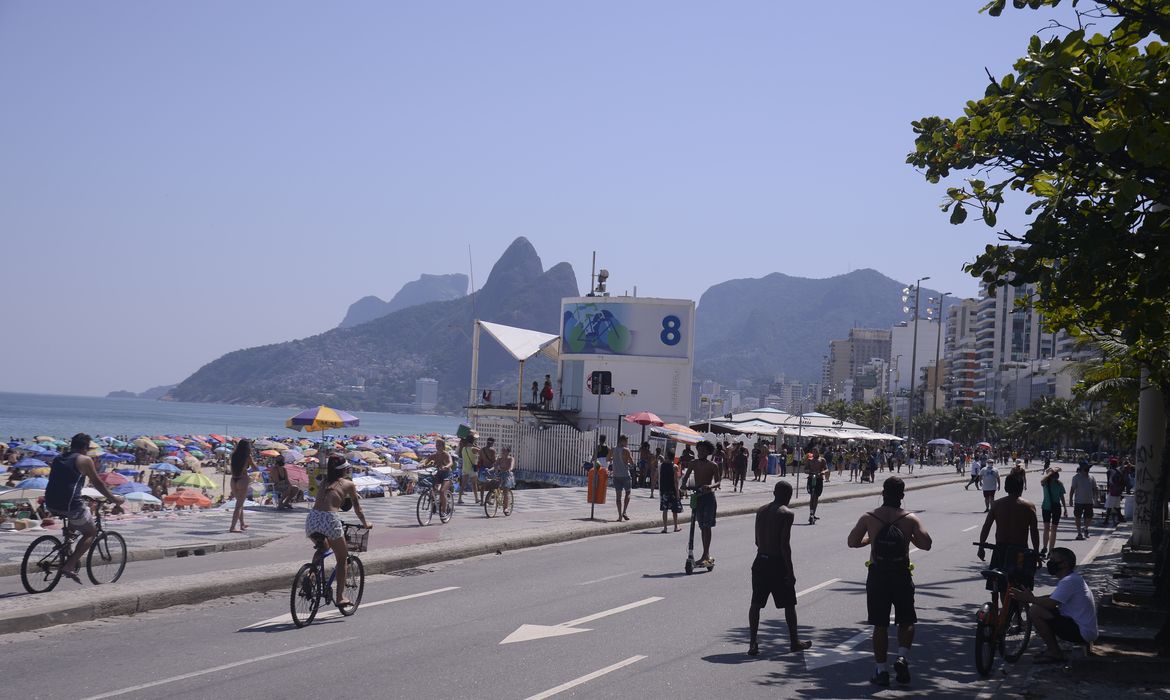 Operação Verão nas praias do Rio terá postos de salvamento móveis