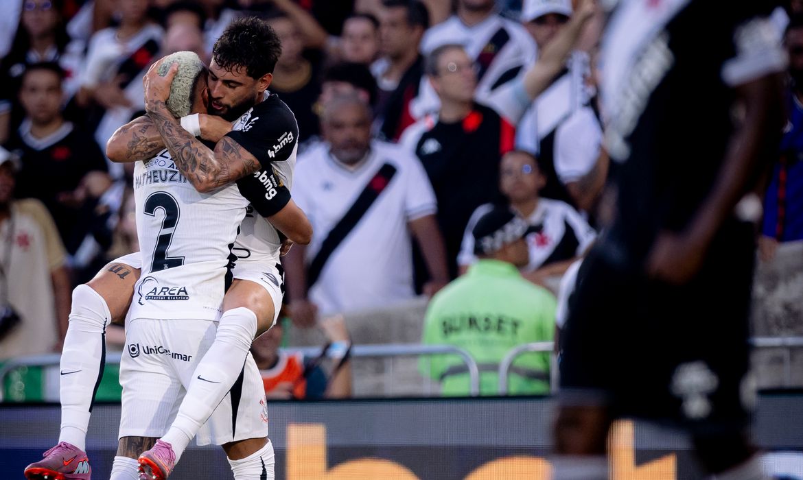 Corinthians vence Vasco e conquista tetracampeonato da Copa do Brasil