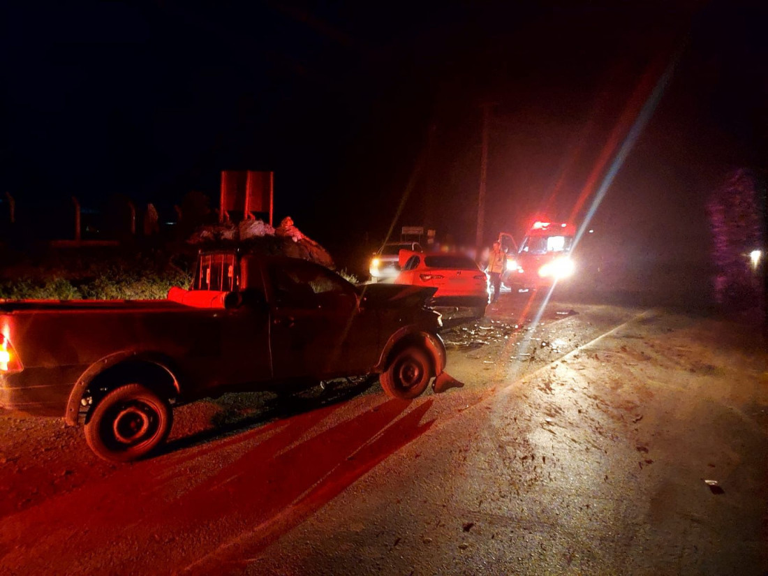 Acidente aconteceu &agrave; noite na entrada do Rio D&rsquo;Areia e n&atilde;o deixou feridos
