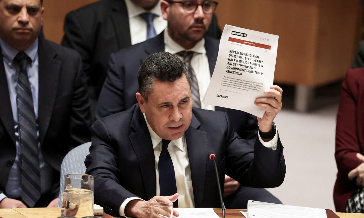 Venezuela pede que ONU condene EUA e denuncia interesse no petróleo