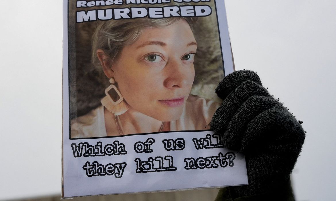 Mãe e poetisa: quem era a mulher morta pela polícia nos EUA