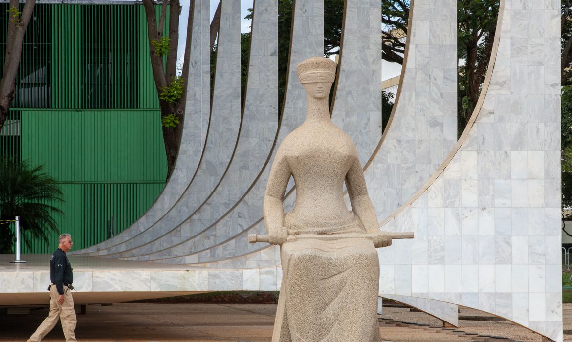 Defesa de Bolsonaro volta a pedir prisão domiciliar