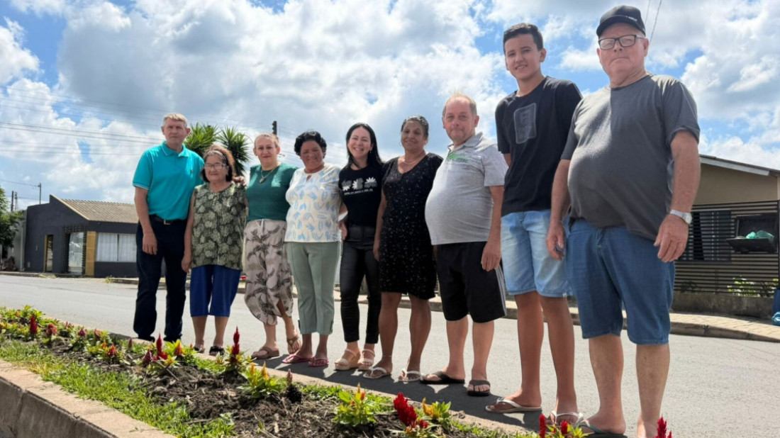 Quem passa pela Avenida Júlio Budant, no Campo d’Água Verde, já começa a notar uma mudança de cores e ares.