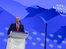 Em Davos, Trump diz que quer comprar Groel&acirc;ndia sem uso da for&ccedil;a