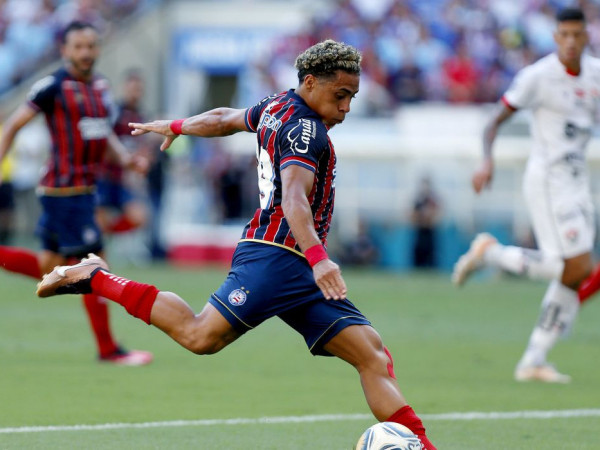 Vit&oacute;ria e Bahia: cl&aacute;ssico do futebol baiano na TV Brasil neste domingo