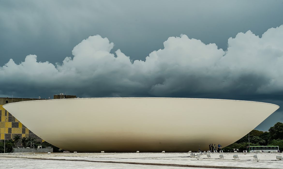 Inscrições para concurso da Câmara dos Deputados terminam hoje
