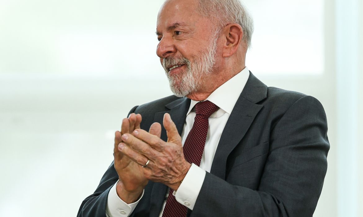 Lula vai ao Panamá participar do Fórum Econômico da AL e Caribe