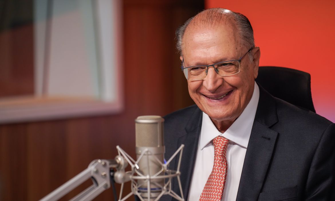 Alckmin conversa por telefone com vice-presidente da China