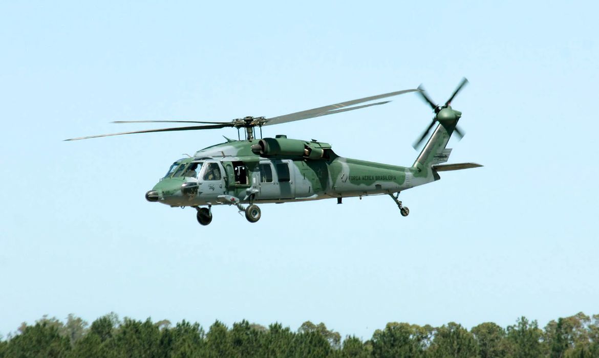 PM do Rio vai usar helicóptero blindado americano no combate ao crime