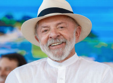 Presidente Lula faz cirurgia de catarata e recebe alta hospitalar