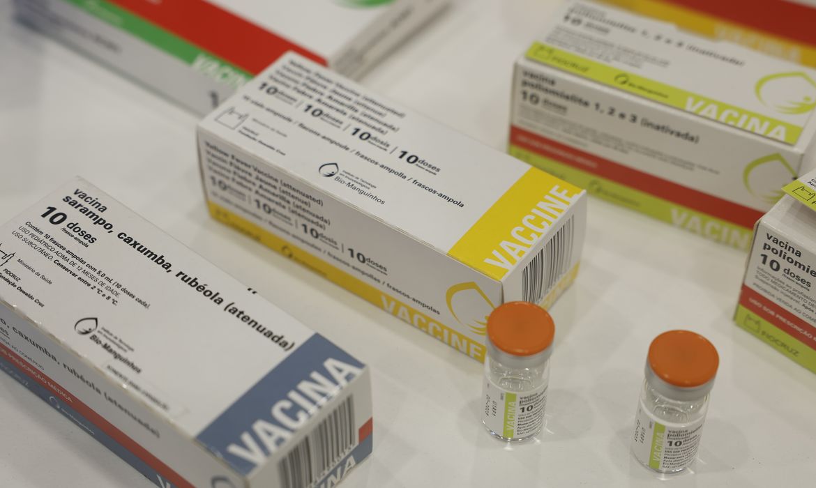 Casos de sarampo crescem 32 vezes nas Américas; OMS emite alerta