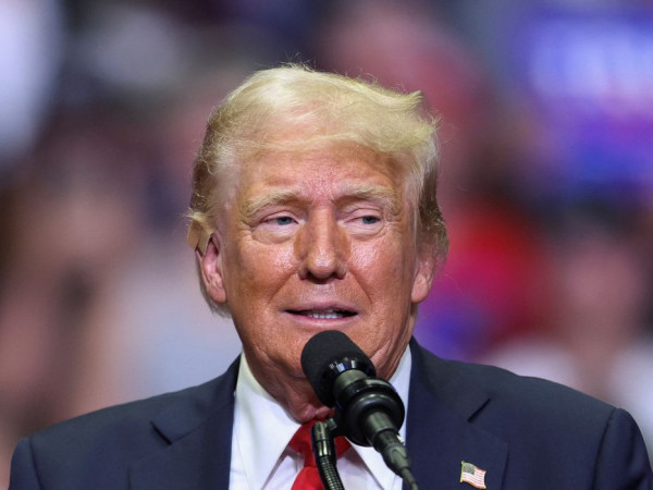 Trump diz que n&atilde;o viu parte racista do v&iacute;deo e n&atilde;o se desculpar&aacute; 