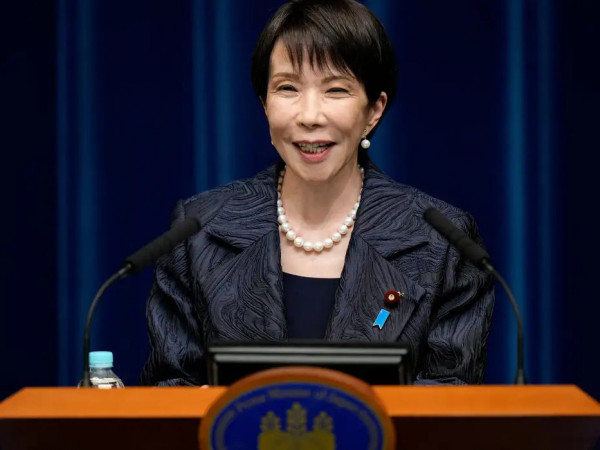 Sanae Takaichi obt&eacute;m vit&oacute;ria eleitoral hist&oacute;rica no Jap&atilde;o