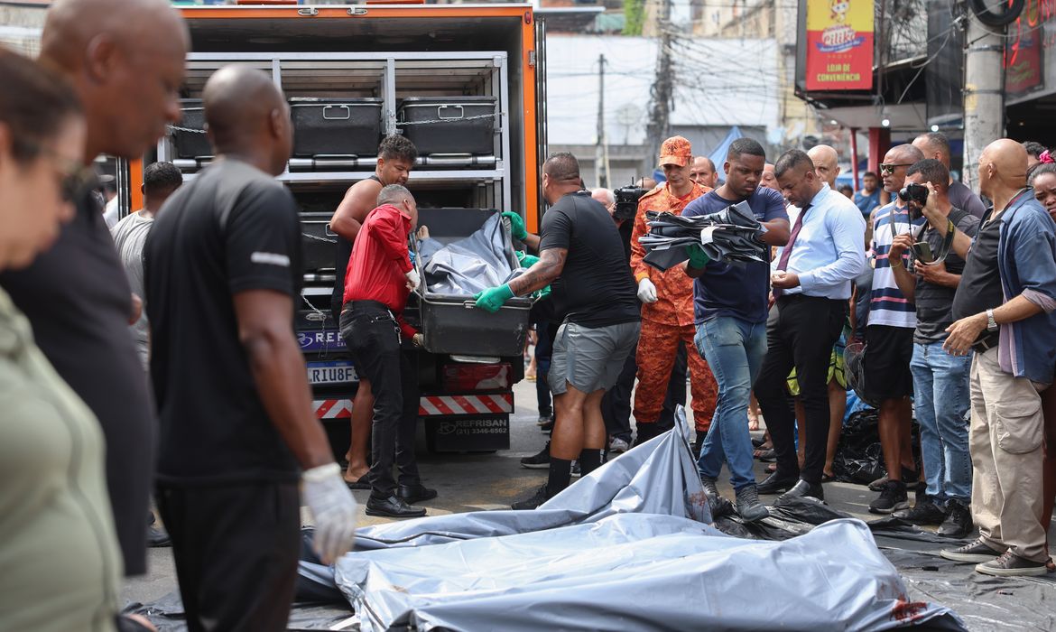 Rio pede mais 20 dias para enviar imagens da Operação Contenção ao STF