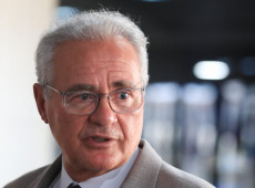 Senadores se re&uacute;nem com Fachin e pedem acesso &agrave; inqu&eacute;rito do Master