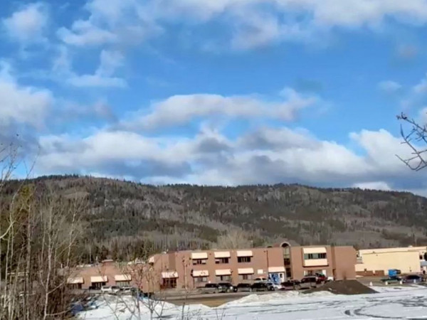 Ataque a tiros em escola no Canad&aacute; deixa 10 mortos