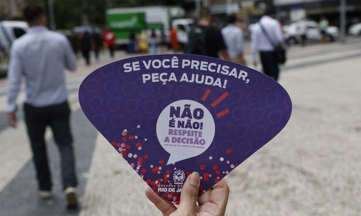 Campanha Não é não! conscientiza população sobre assédio no carnaval