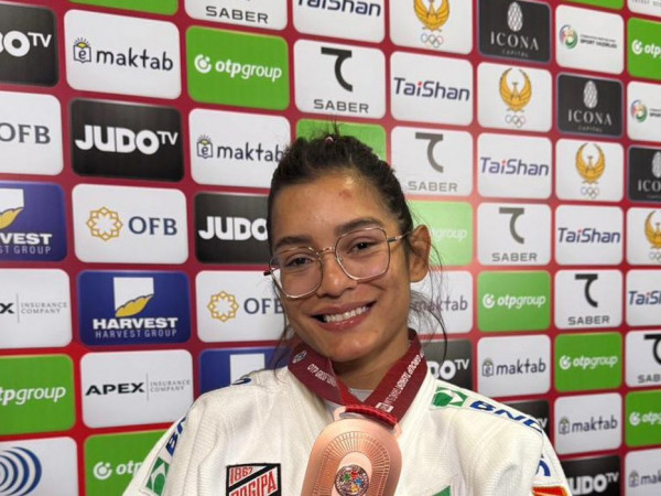 J&eacute;ssica Lima &eacute; bronze no 1&ordm; dia do Grand Slam de jud&ocirc; no Uzbequist&atilde;o