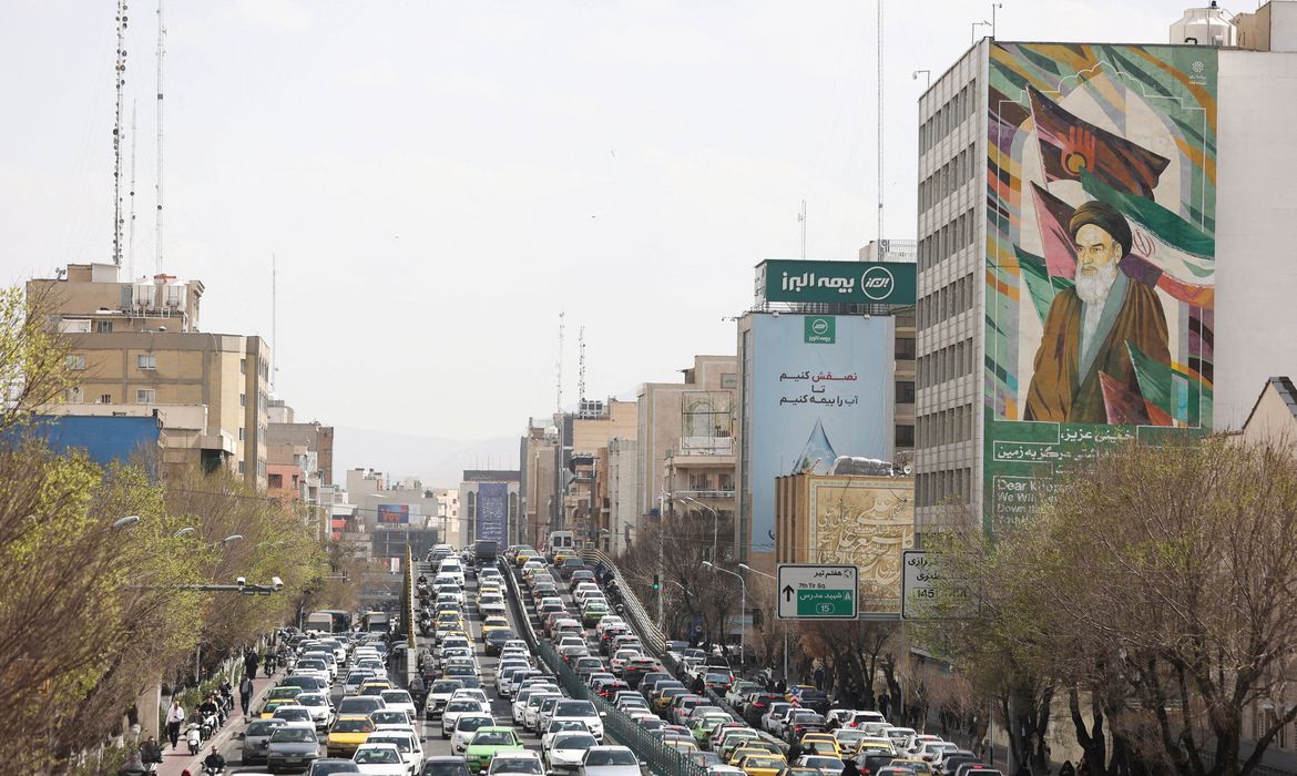 Alvo de ataques, Irã detém terceira maior reserva de petróleo no mundo