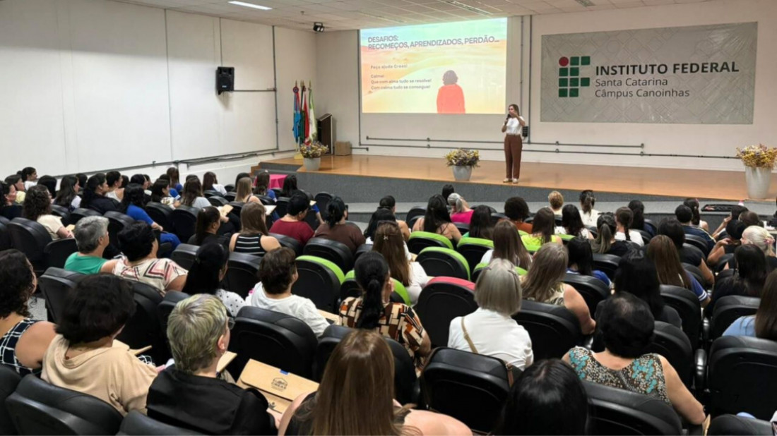 Palestra semana da mulher