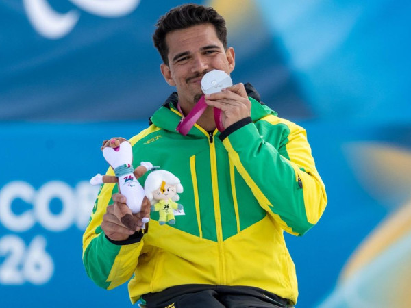 Cristian Ribera fatura p&oacute;dio in&eacute;dito para o Brasil na Paralimp&iacute;ada 