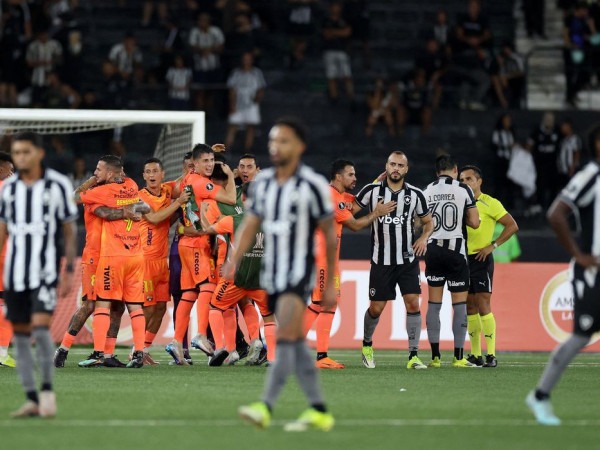 Botafogo cai para o Barcelona e fica fora da Libertadores