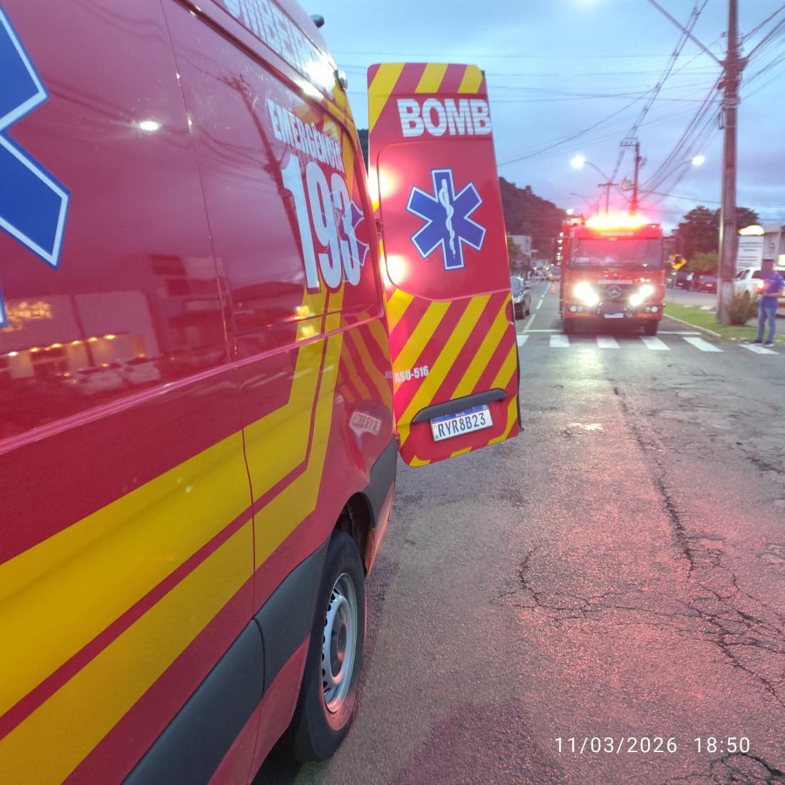 Vítima foi encontrada desorientada e com ferimentos após batida no bairro Santa Rosa