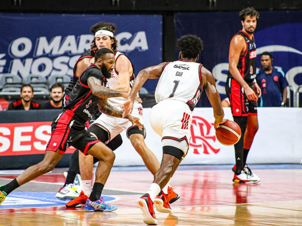 Basquete: Champions das Am&eacute;ricas tem Flamengo e Franca nas semifinais