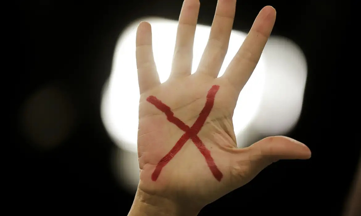 RJ: em 5 dias, Justiça concede 1.700 sentenças por violência à mulher