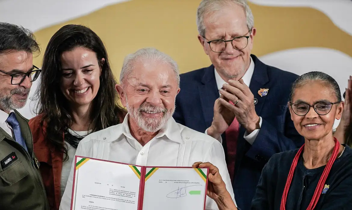 Lula cria unidades de conservação e anuncia prioridades para COP15