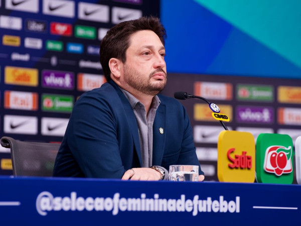 Arthur Elias convoca sele&ccedil;&atilde;o feminina para a Fifa Series