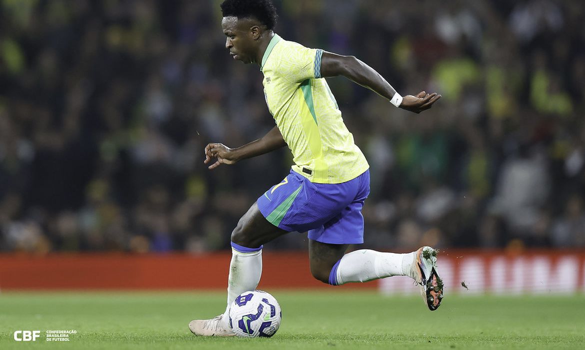 Brasil enfrenta França em fase final de preparação para Copa do Mundo