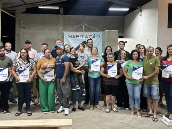 Entrega de matr&iacute;culas- Loteamento.