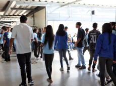 P&eacute;-de-Meia: benefici&aacute;rios nascidos em novembro e dezembro recebem hoje