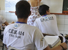 P&eacute;-de-Meia reduz abandono escolar no ensino m&eacute;dio em 43% em dois anos