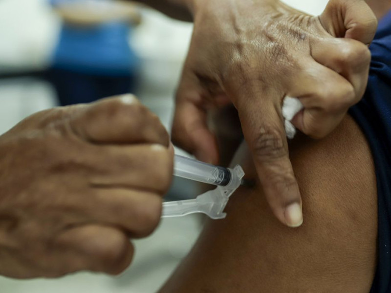 Casos de influenza A continuam a crescer no Brasil, diz Fiocruz